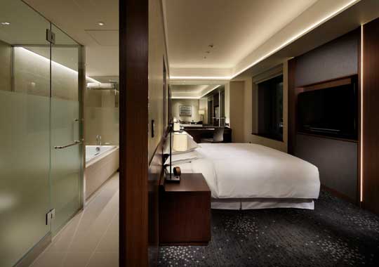 GUESTROOM CONVERSION AT YOKOHAMA BAY SHERATON HOTEL & TOWERS